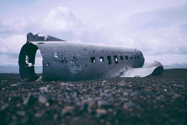 airplane, wreck, wreckage