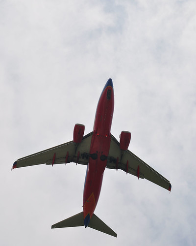 southwest airplane flying airport (Photo: emmadiscovery on Flickr)