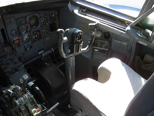 sanjosestate aviation boeing 727 727100 unitedairlnes... (Photo: wbaiv on Flickr)